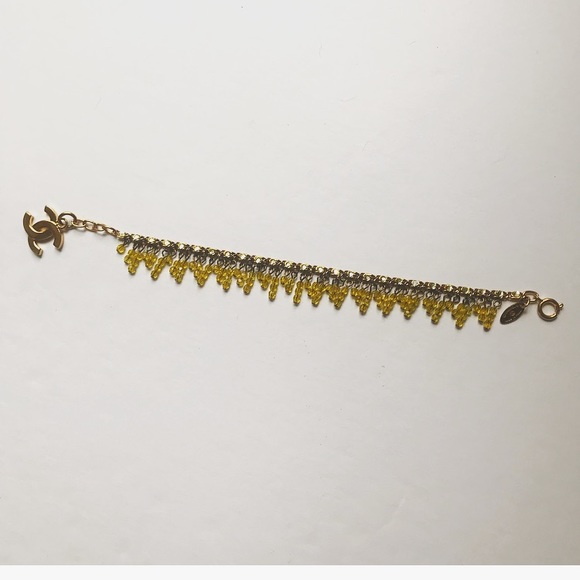 Authentic Vintage Chanel Gripoix Bracelet - Picture 3 of 4